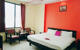 Hotel Aananda