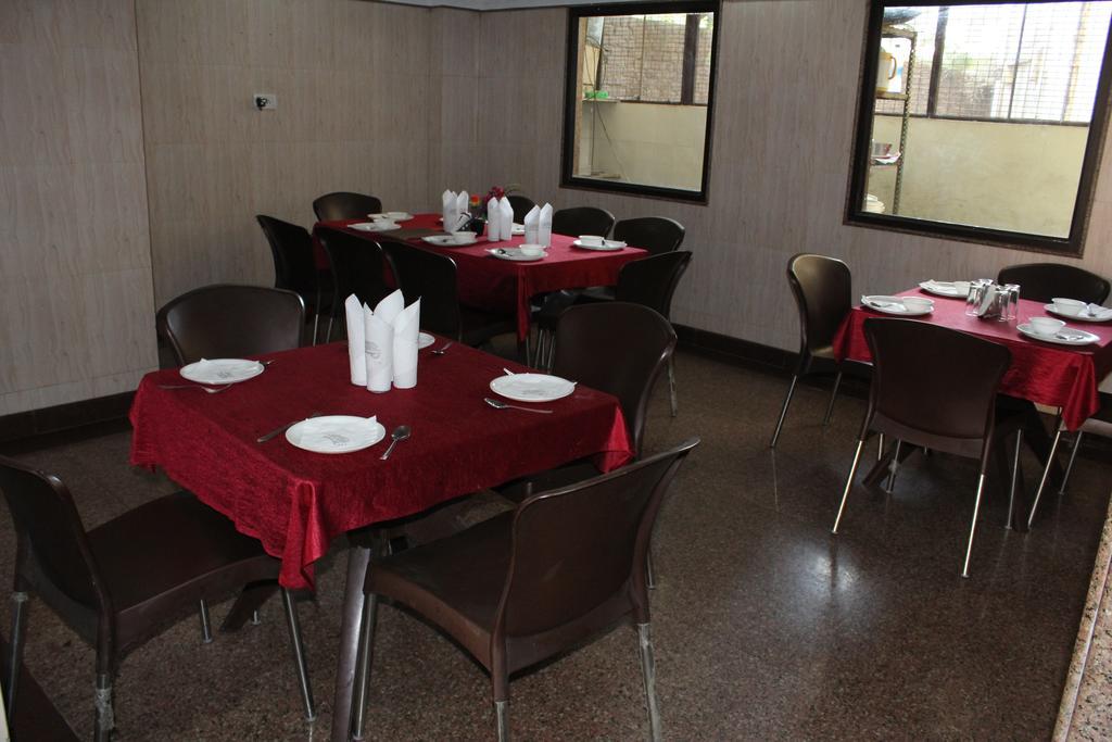Hotel Aananda Haridwar Exterior photo
