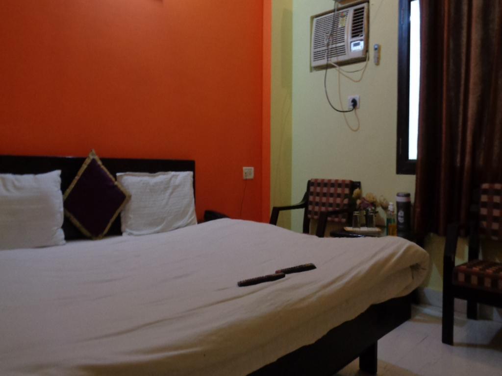 Hotel Aananda Haridwar Exterior photo